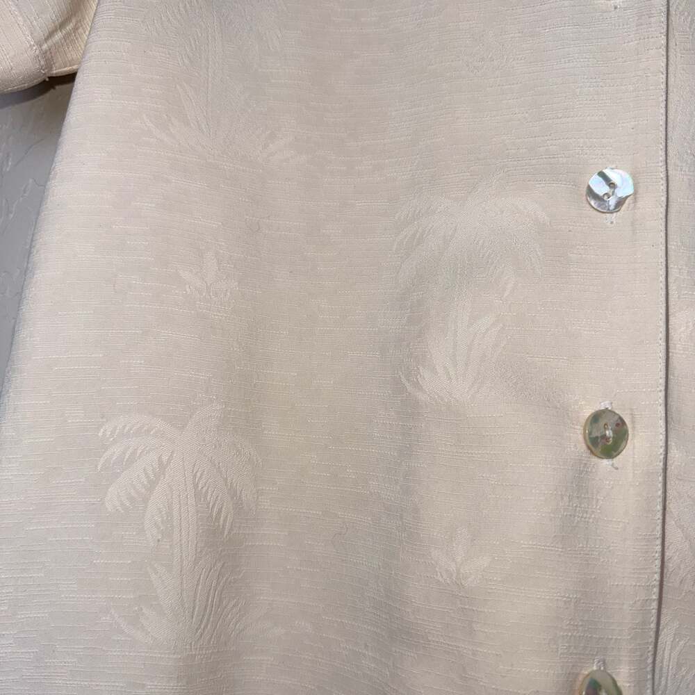 Tommy Bahama Women's XS 100% Silk Palm Tree Print Button Down Shirt - Picture 6 of 6